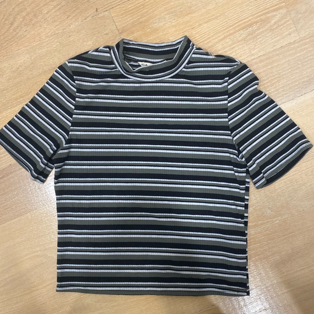 Comfy Ribbed Stripped Shirt - Green Black White - Medium